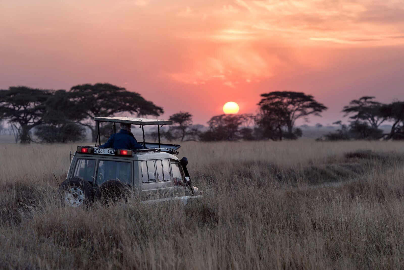 4 DAYS NAKURU MASAI MARA LUXURY LODGES